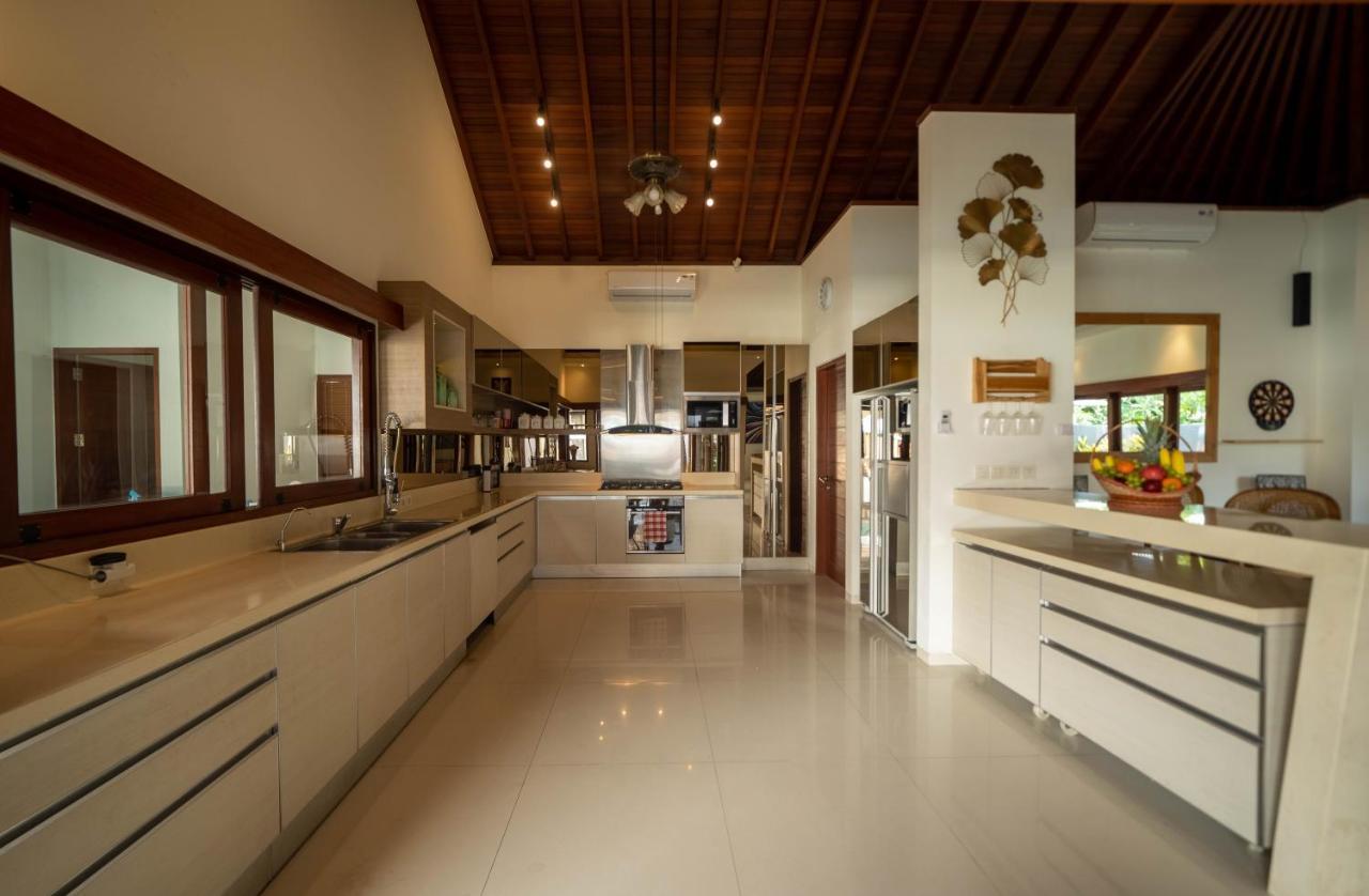 5 Bedroom Villa Sultan Luxury Entertainment And Relaxation Семиньяк Экстерьер фото
